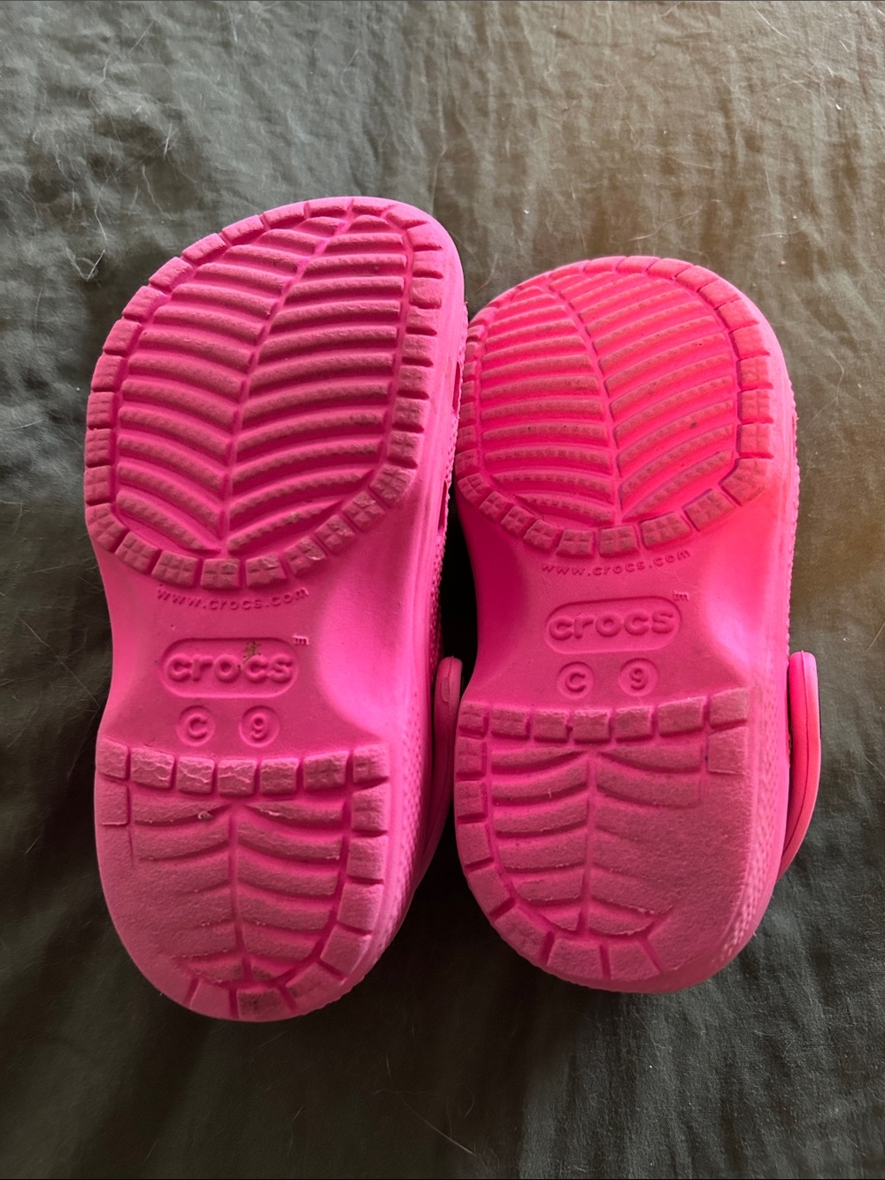 CROCS Kids Lightweight Slip-On Clog in Vibrant Coral Pink - Picture 2 of 2